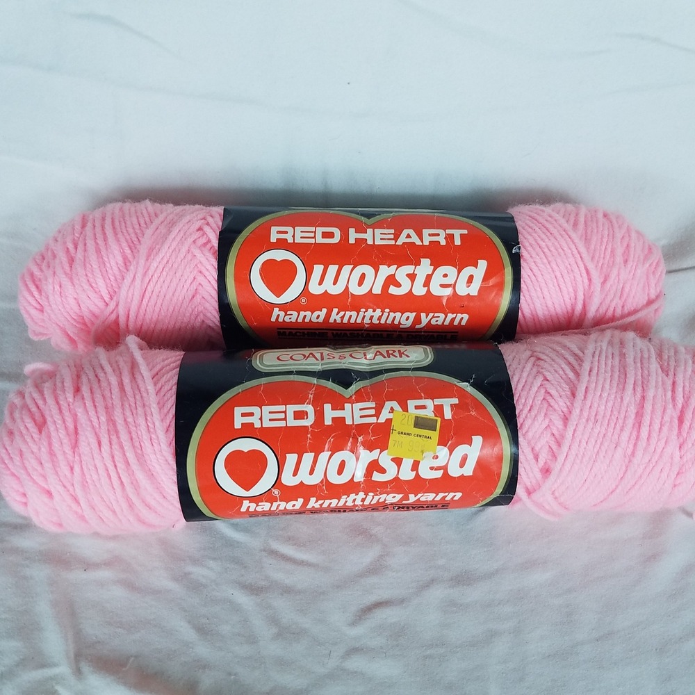 Red Heart Worsted Yarn 2 Skeins 737 Pink Like New 4-Ply Orlon Acrylic Vintage